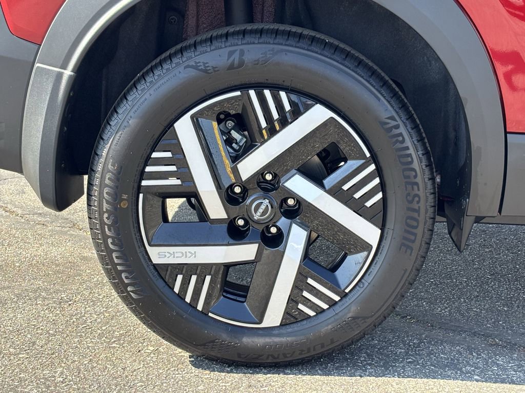 New 2026 Nissan Kicks SV w/ Cold Weather Package image 7