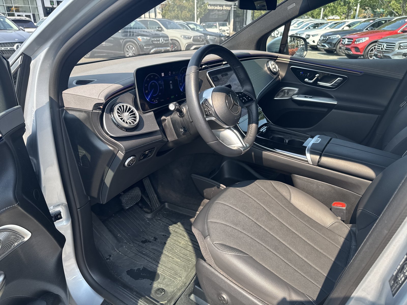 Used 2024 Mercedes-Benz EQE 350+ 4MATIC SUV image 17