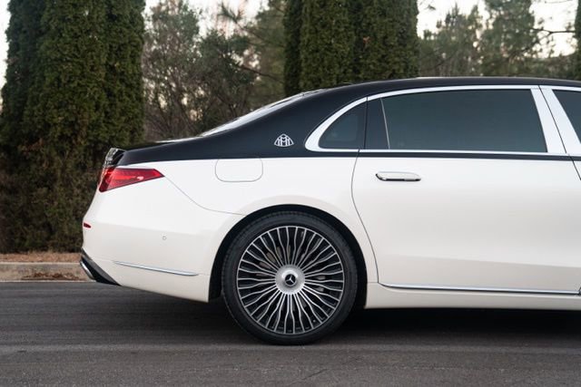 Used 2023 Mercedes-Benz Maybach S 580 4MATIC image 14