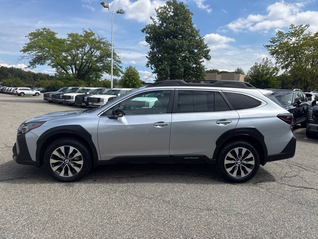 Used 2024 Subaru Outback Limited AWD/4WD image 19