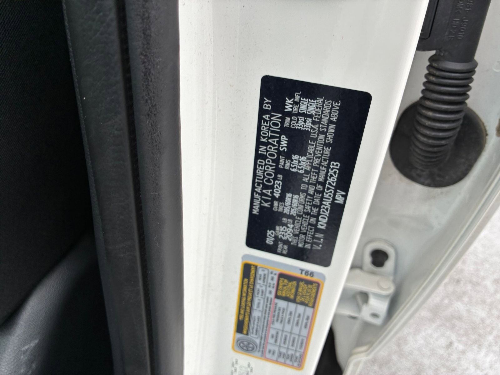 Used 2025 Kia Soul LX w/ LX Technology Package image 27