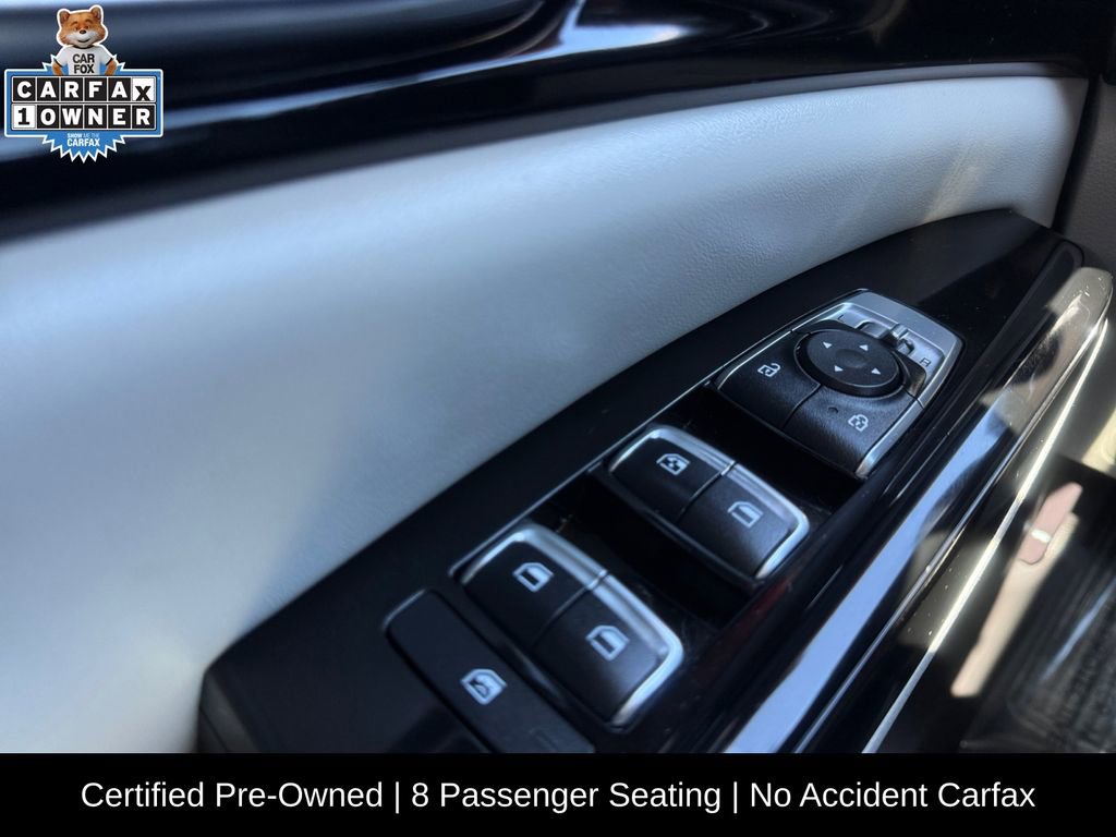 Used 2024 Kia Carnival EX image 28