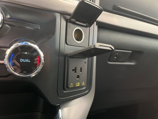 New 2025 Ford F150 XLT w/ Equipment Group 303A High image 21