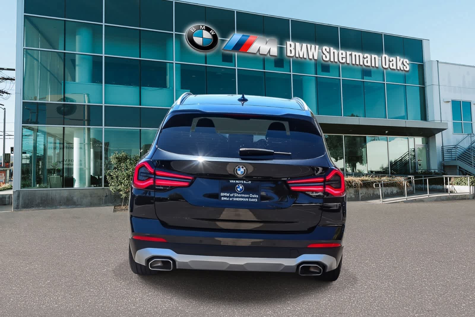 Certified 2023 BMW X3 sDrive30i w/ Premium Package RWD image 5