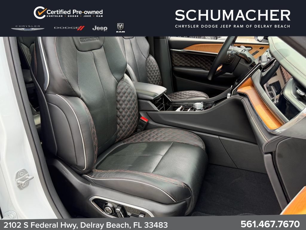 Used 2023 Jeep Grand Cherokee L Summit AWD/4WD image 21