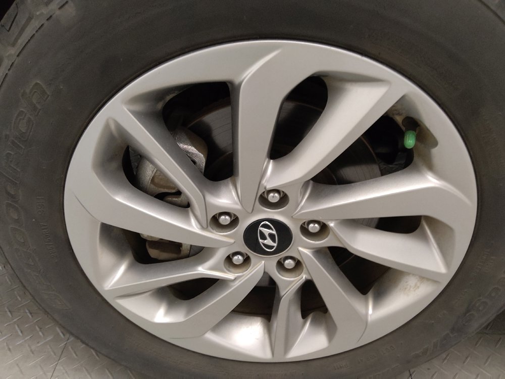 Used 2018 Hyundai Tucson SE w/ Cargo Package image 31