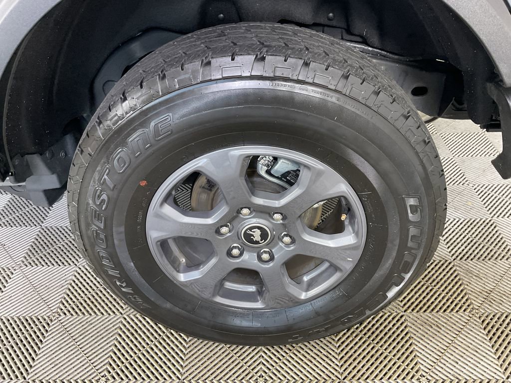 Used 2025 Ford Bronco Big Bend image 6