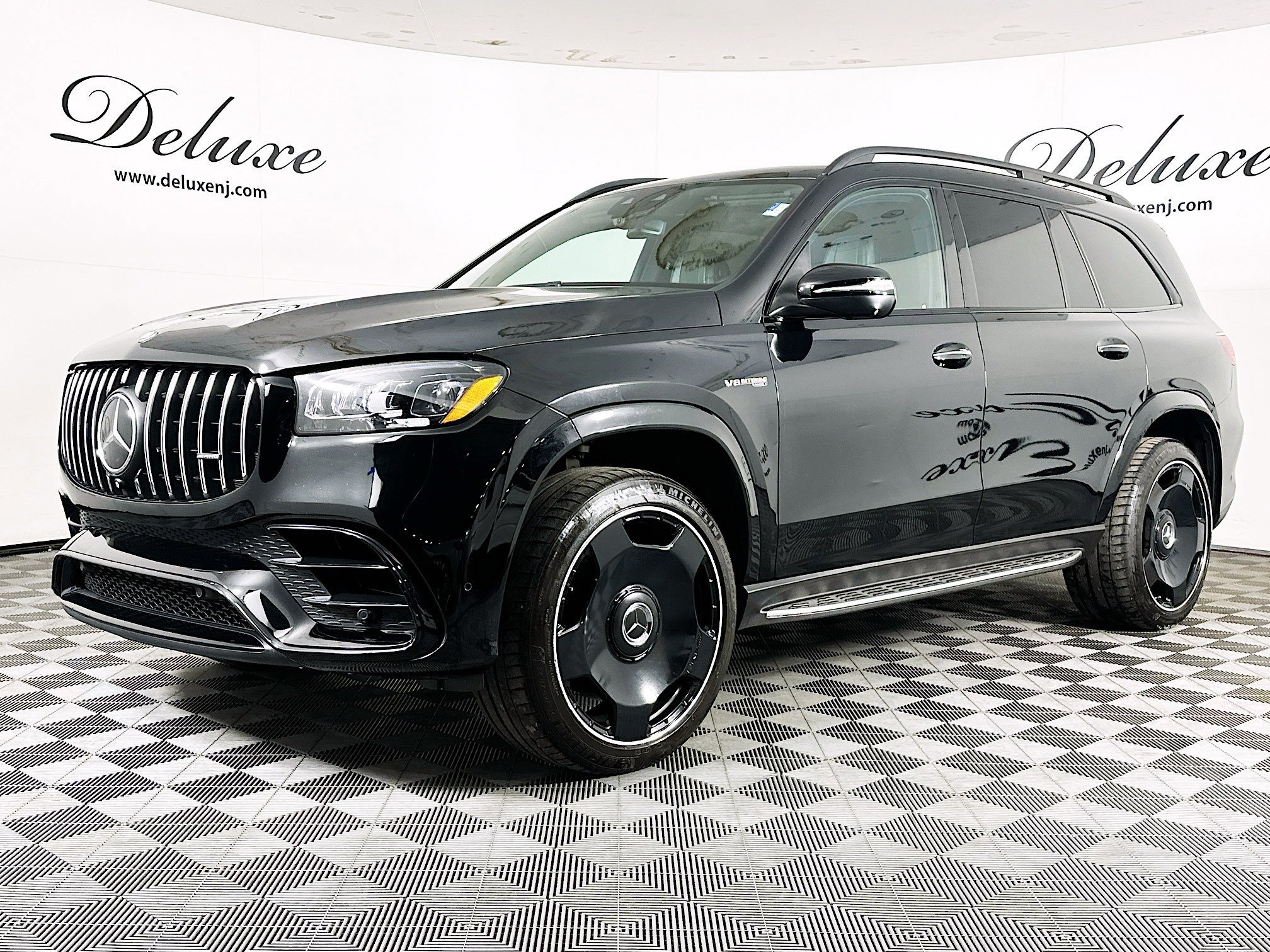 Used 2024 Mercedes-Benz GLS 63 AMG 4MATIC image 3