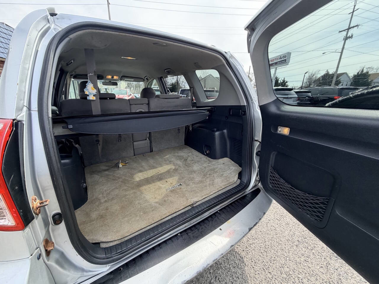 Used 2007 Toyota RAV4 Base 4dr SUV 4WD I4 image 41
