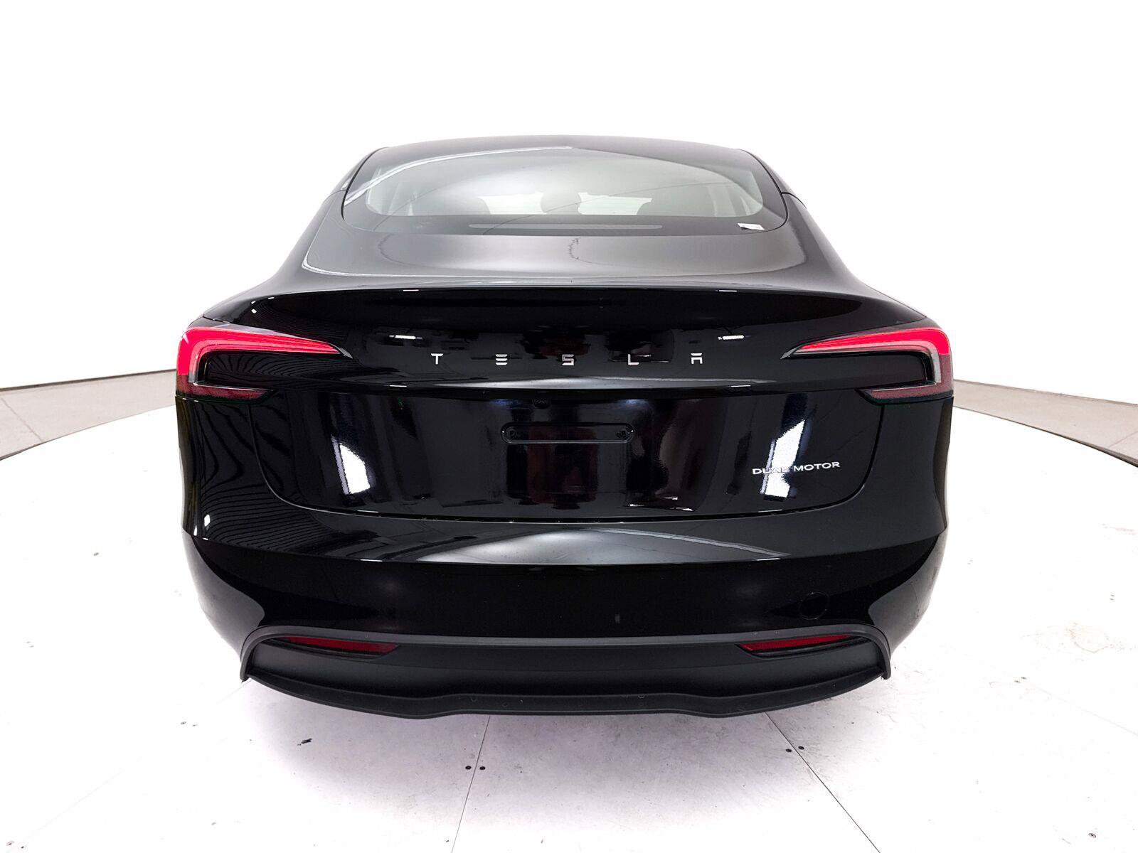 Used 2024 Tesla Model 3 Long Range AWD/4WD image 16