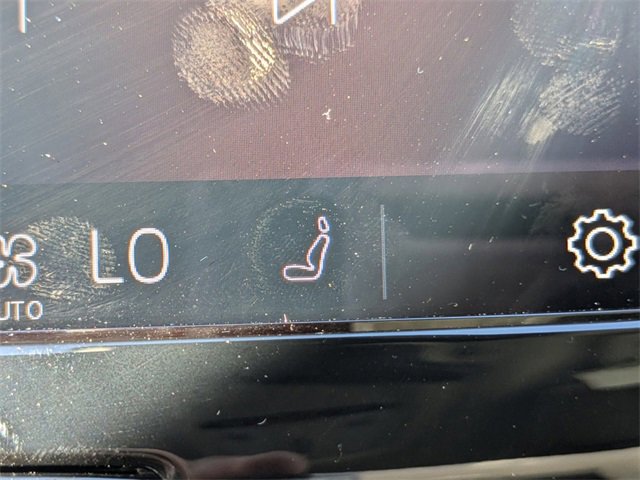 New 2025 Volvo XC90 B6 Plus w/ Protection Package Premier image 25