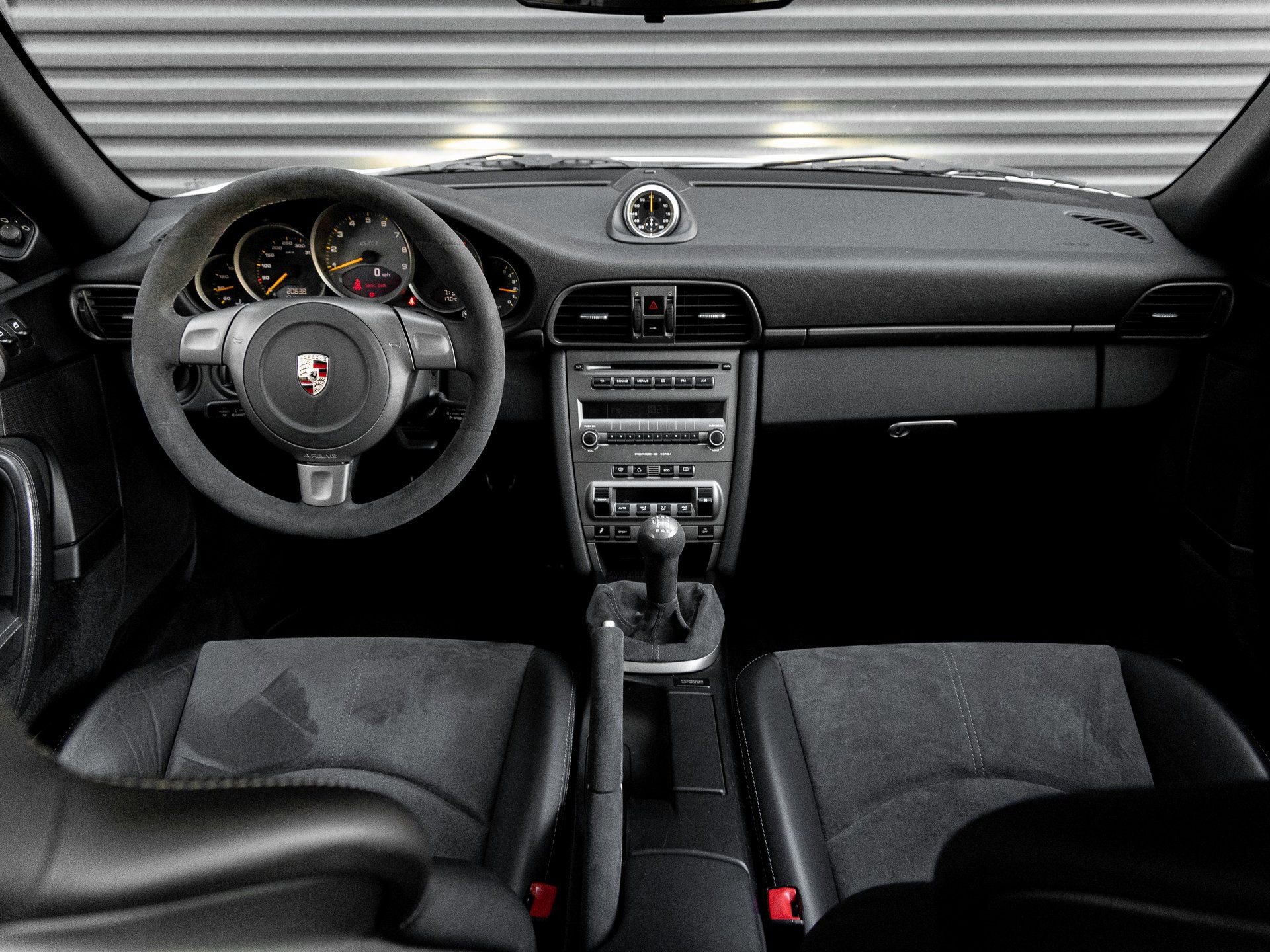 Used 2007 Porsche 911 GT3 RWD image 20