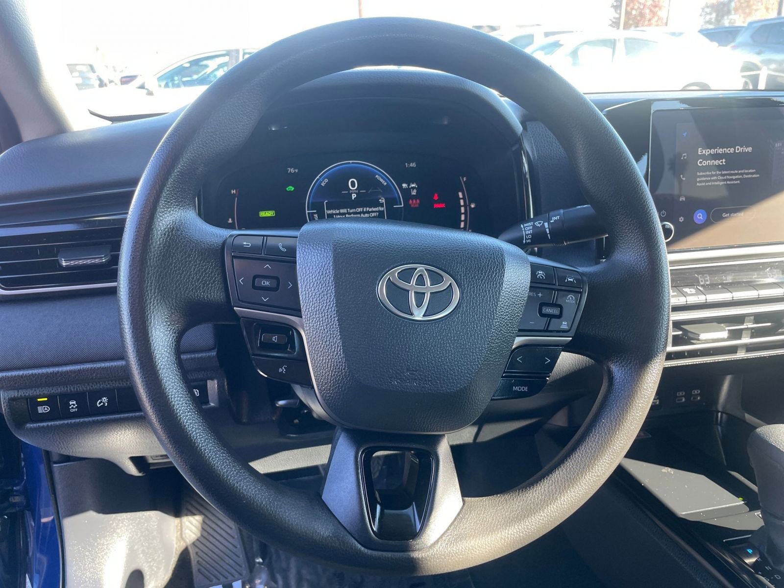 Used 2025 Toyota Camry LE image 28