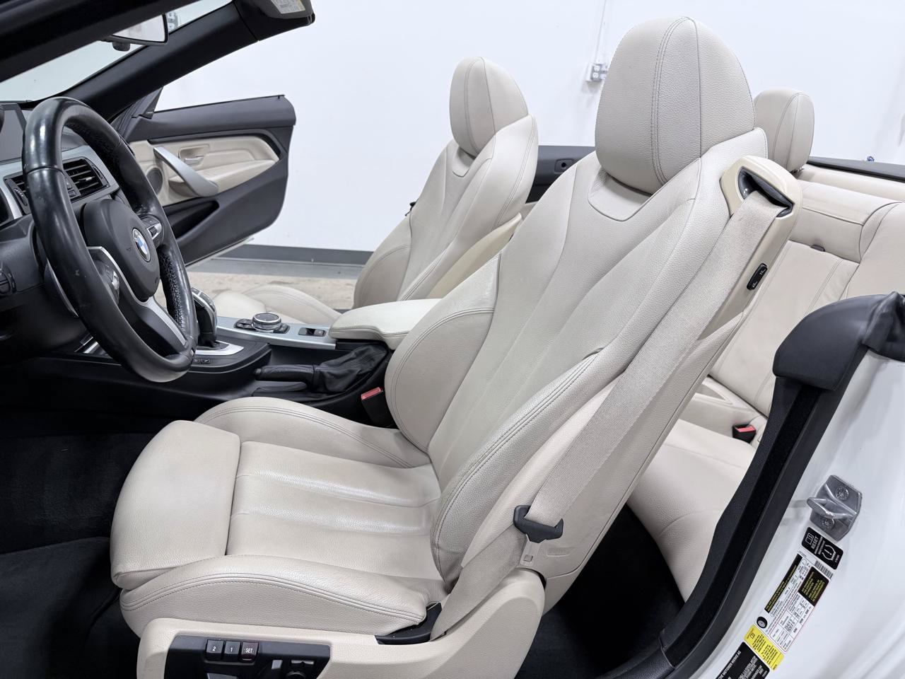 Used 2015 BMW 435i Convertible RWD image 28