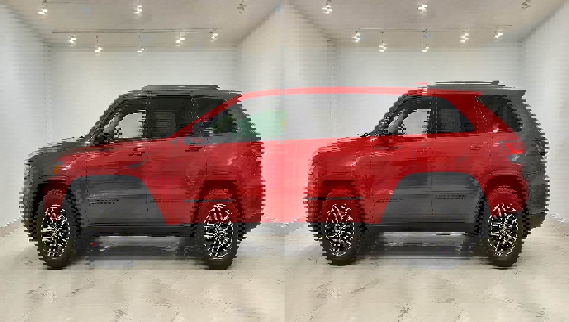 Used 2018 Jeep Grand Cherokee Trailhawk w/ Trailhawk Luxury Group image 5