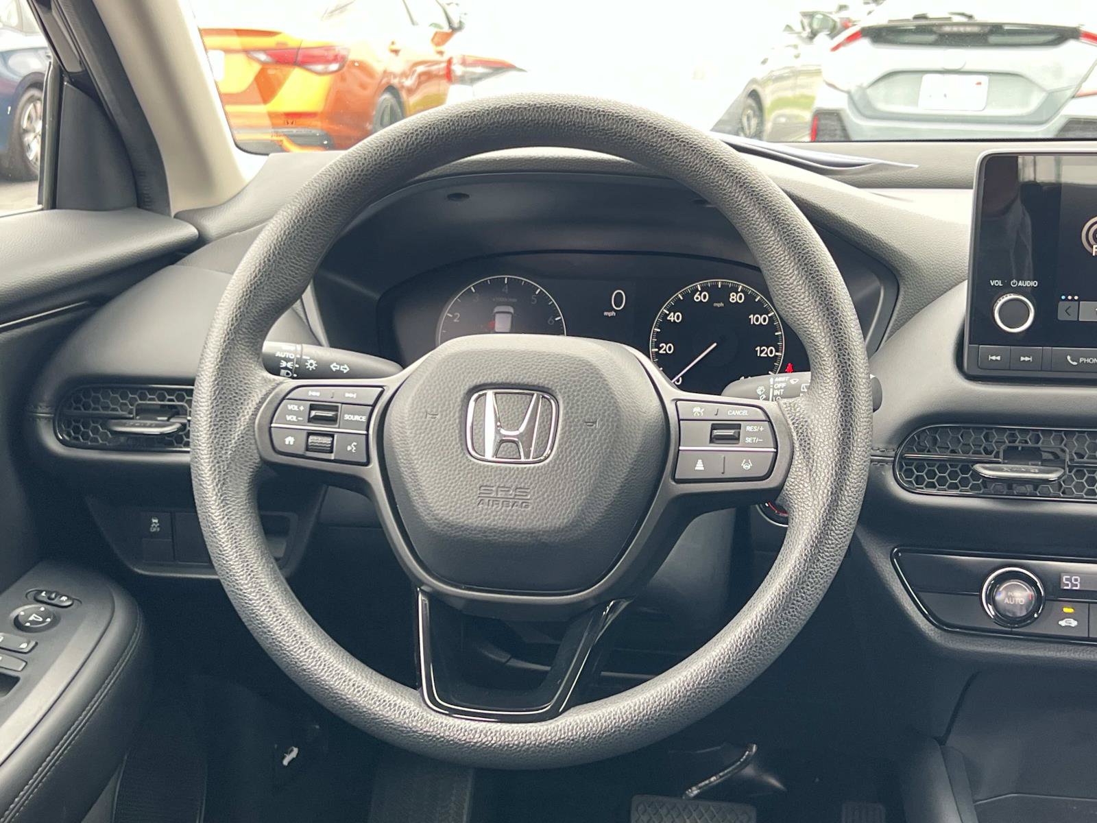 Certified 2025 Honda HR-V LX image 8