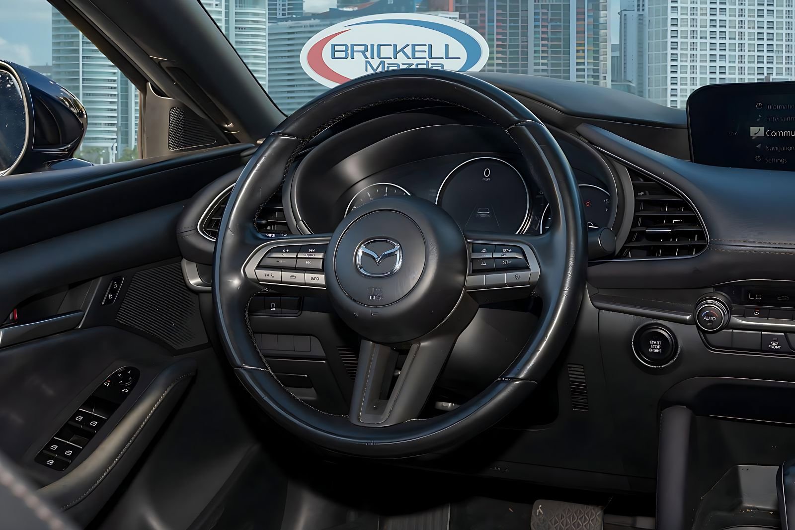 Used 2023 MAZDA MAZDA3 s image 22