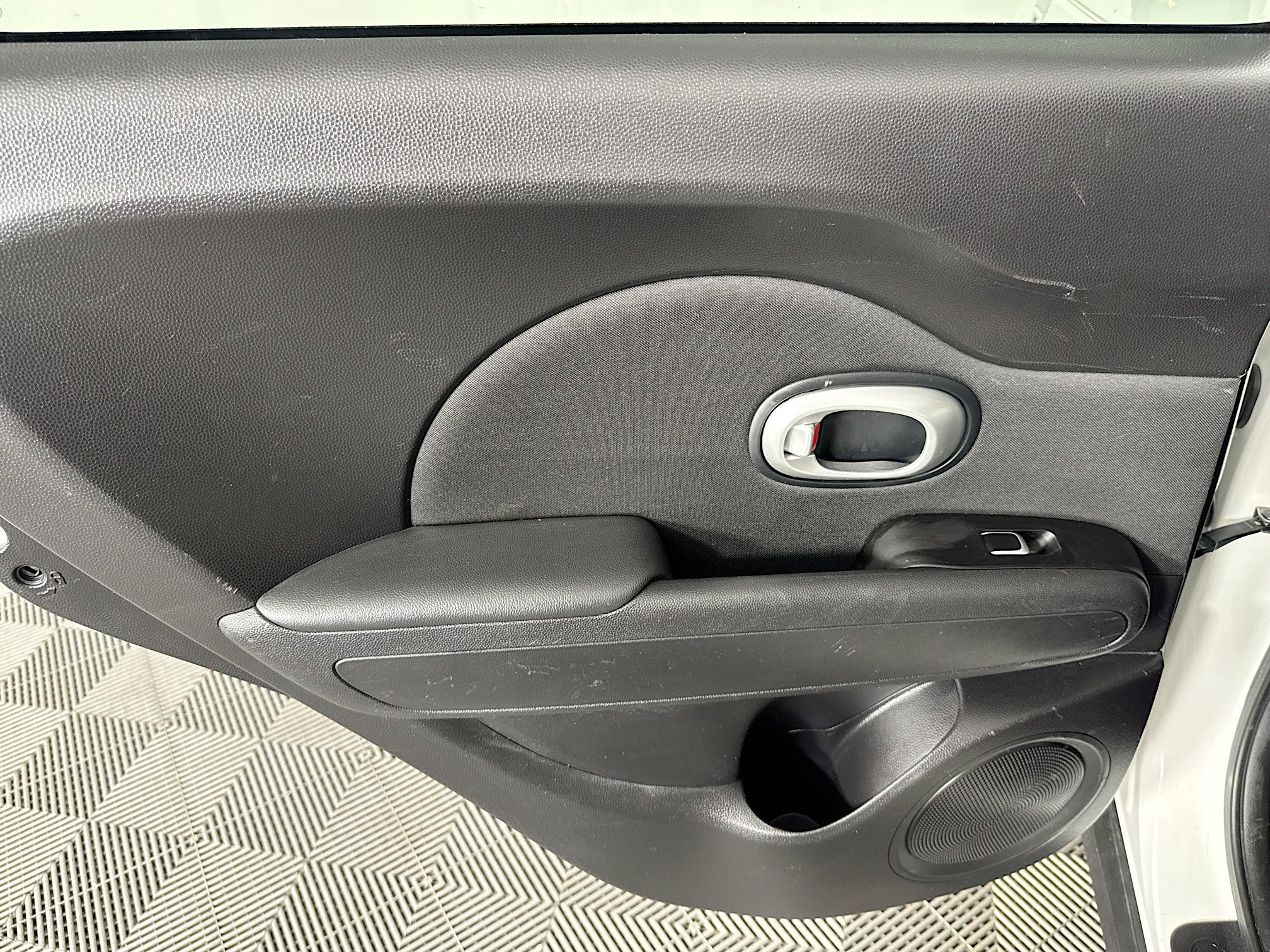 Used 2018 Kia Soul + FWD image 24