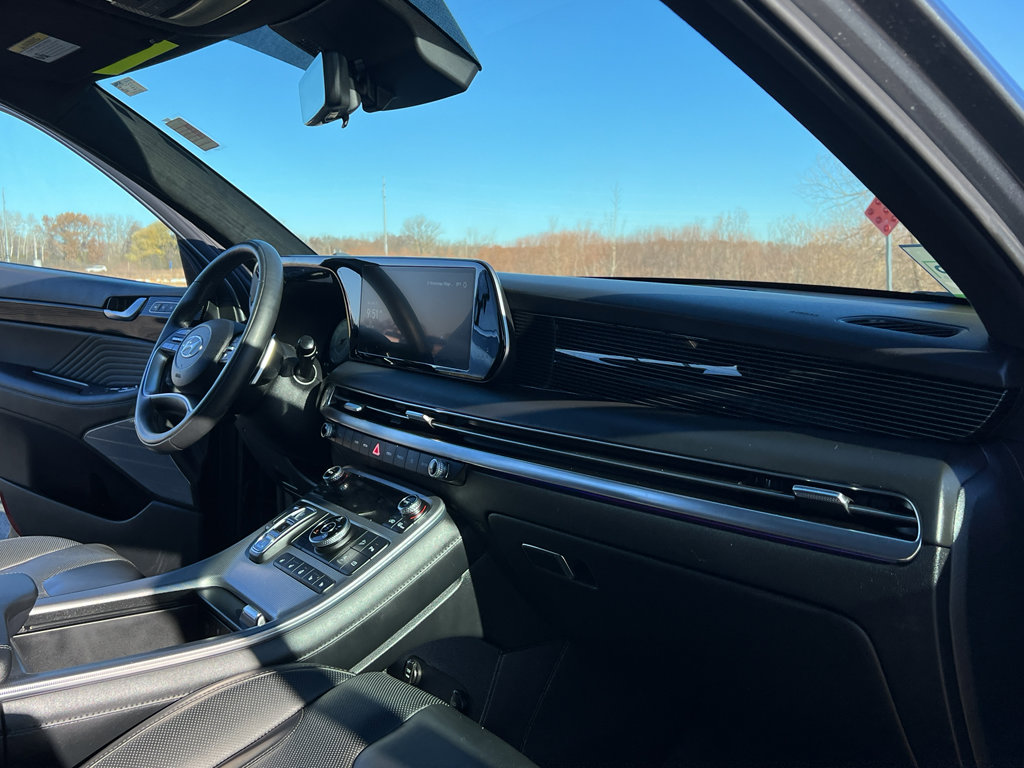 Used 2024 Hyundai Palisade Calligraphy image 32