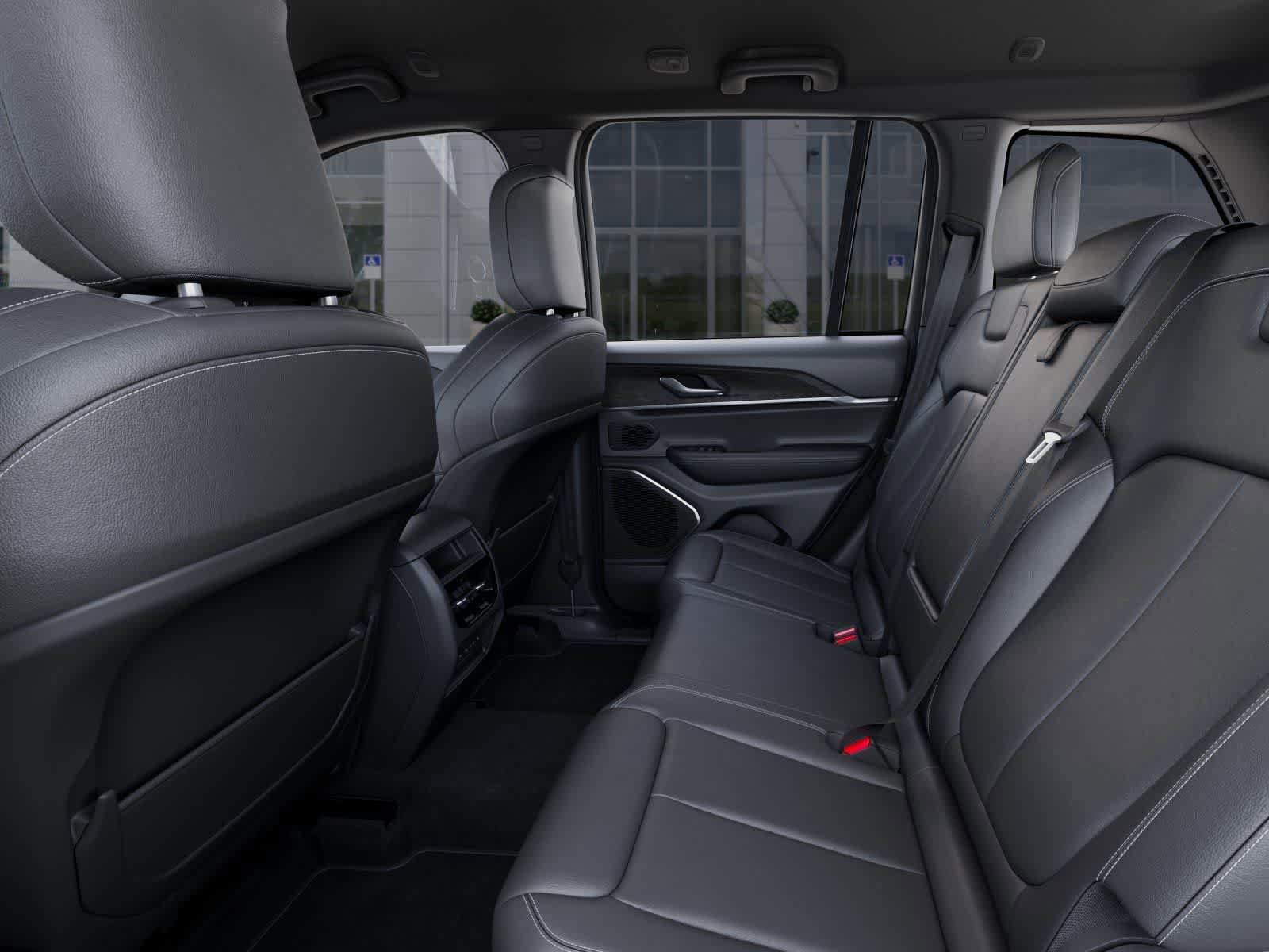 New 2026 Jeep Grand Cherokee Limited image 23