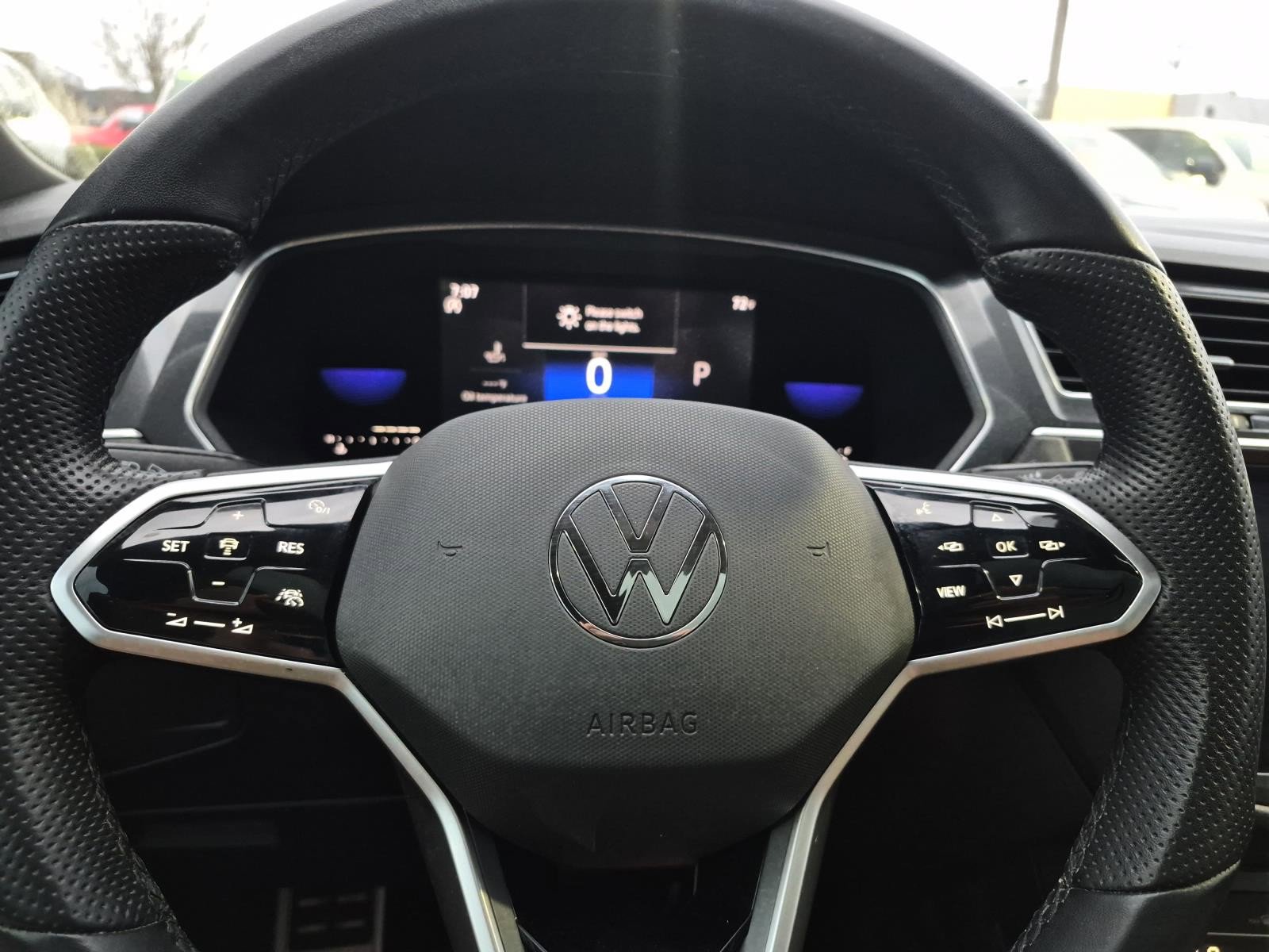 Used 2022 Volkswagen Tiguan SE R-Line FWD image 20