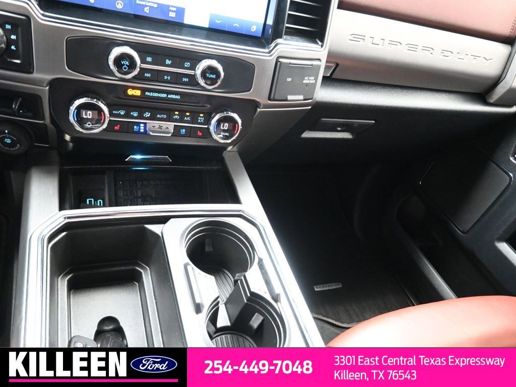 Used 2022 Ford F250 Platinum w/ FX4 Off-Road Package image 10
