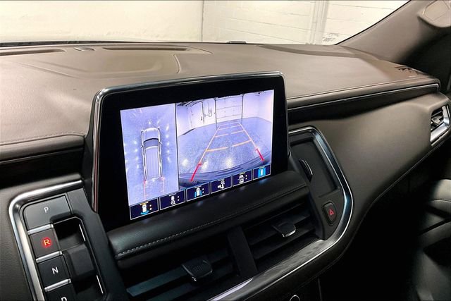 Used 2021 Chevrolet Tahoe Z71 w/ Z71 Off-Road Package AWD/4WD image 15