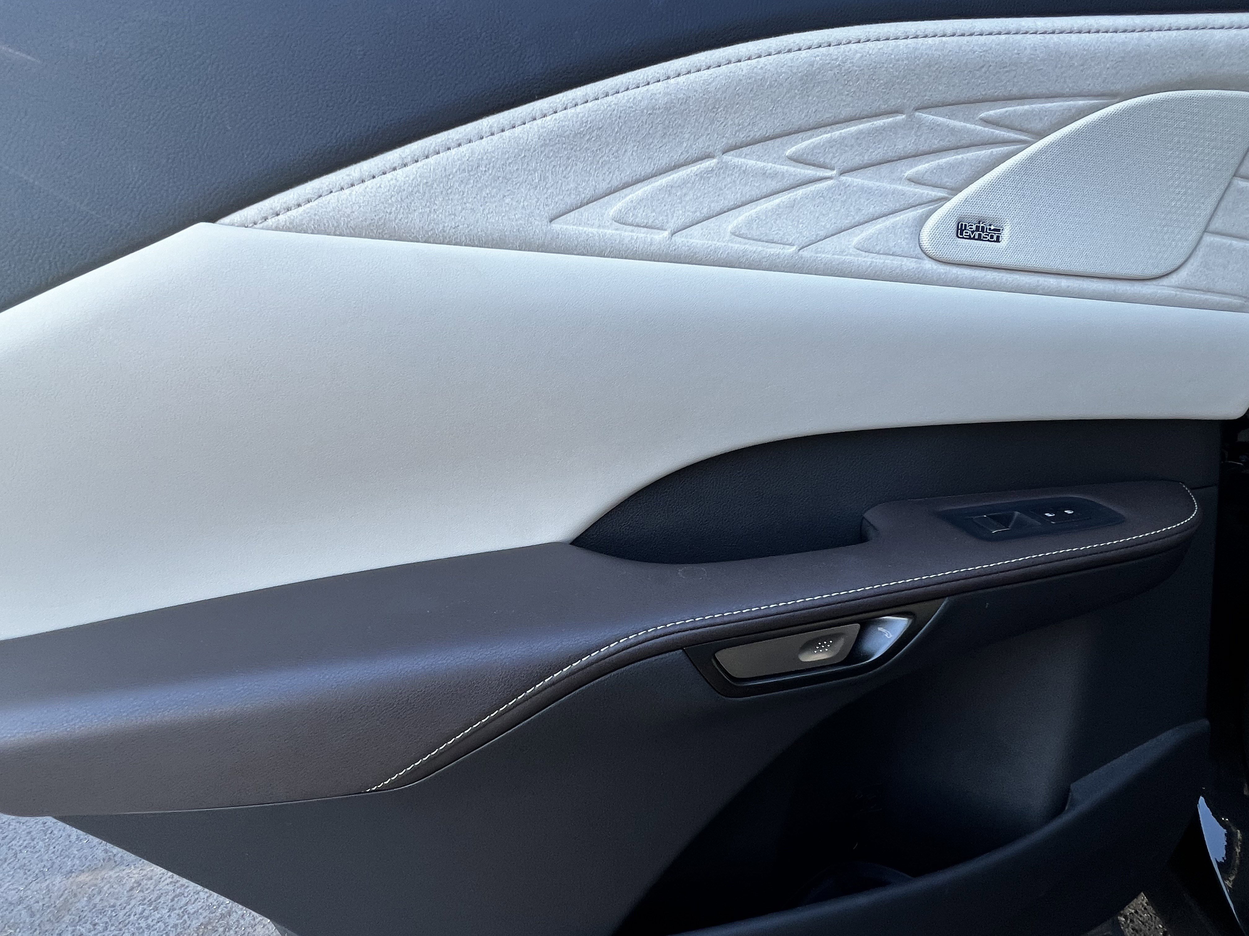 Used 2024 Lexus RX 350 image 29