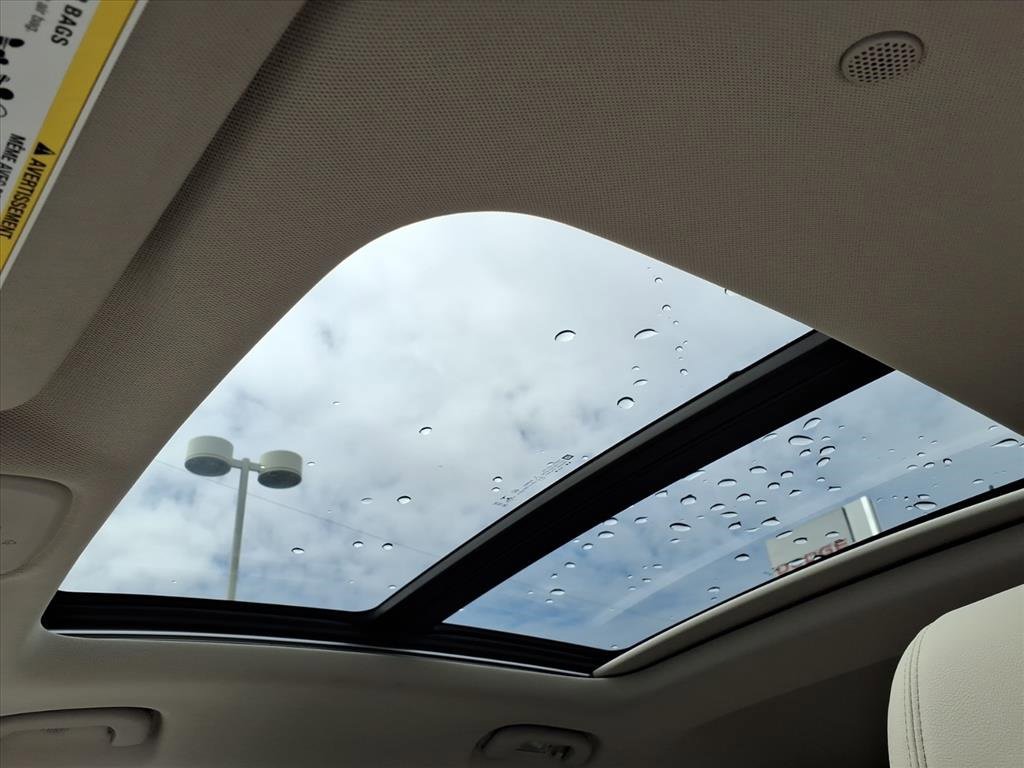 Used 2023 Buick Encore GX Essence w/ Experience Buick Package image 14