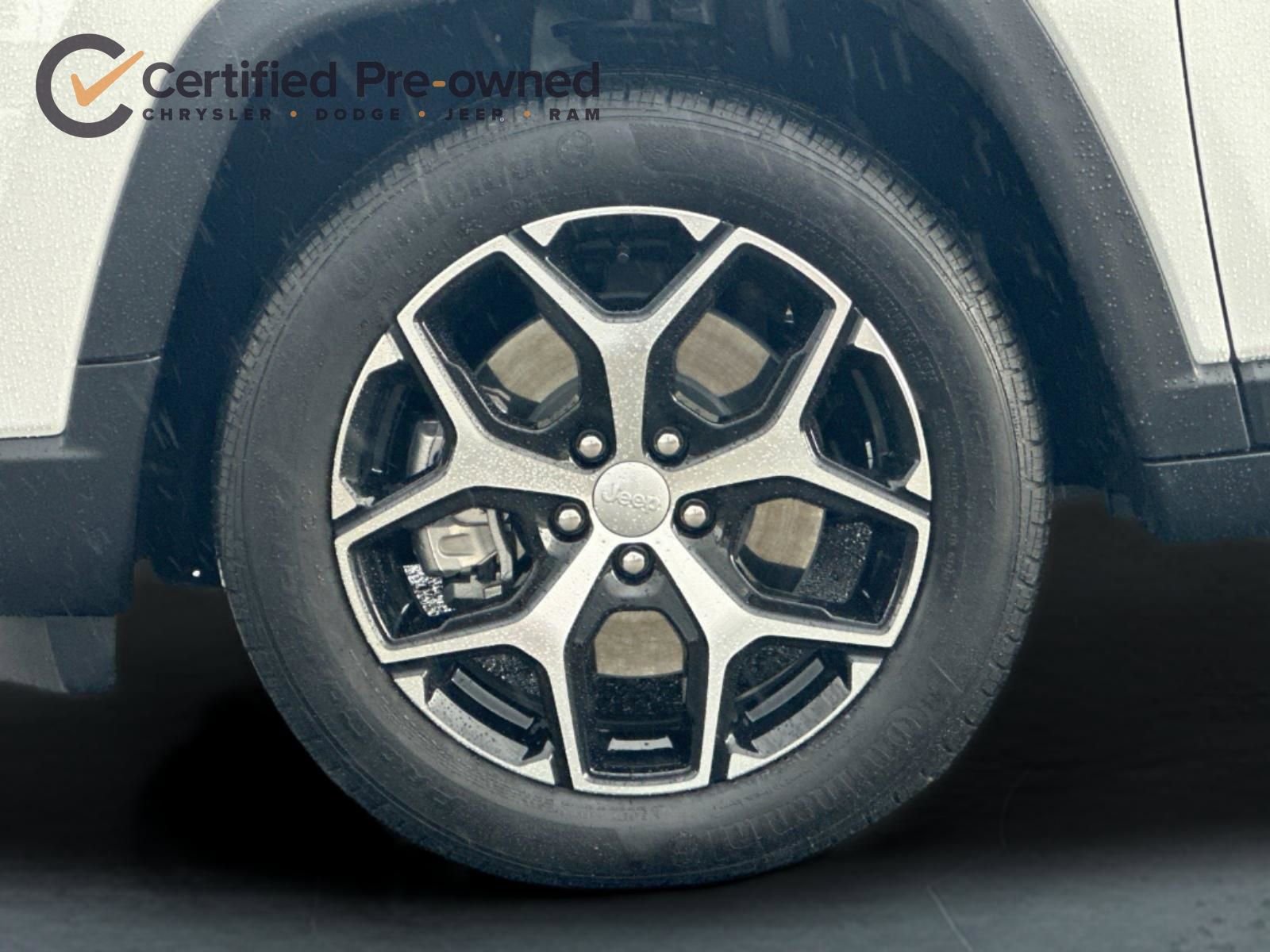 Used 2024 Jeep Compass Limited image 26