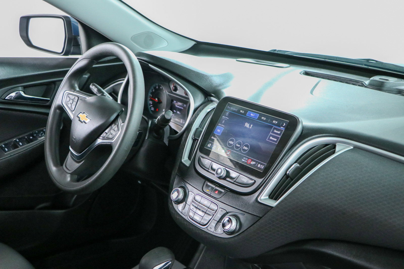Used 2024 Chevrolet Malibu LT FWD image 26