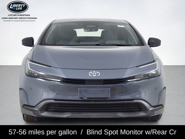 Used 2025 Toyota Prius LE image 8