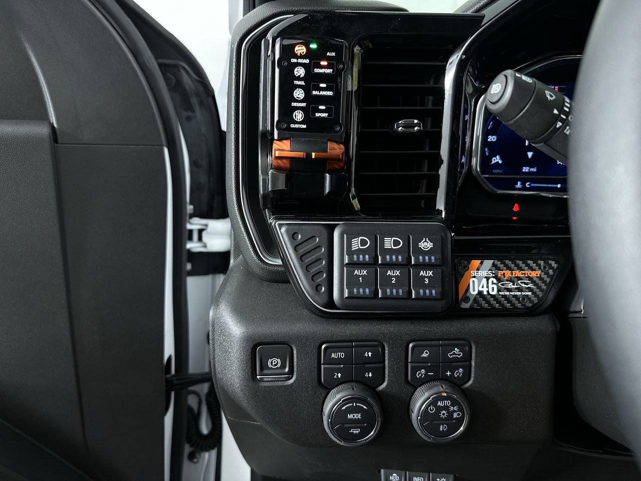 New 2025 Chevrolet Silverado 1500 LTZ AWD/4WD image 81