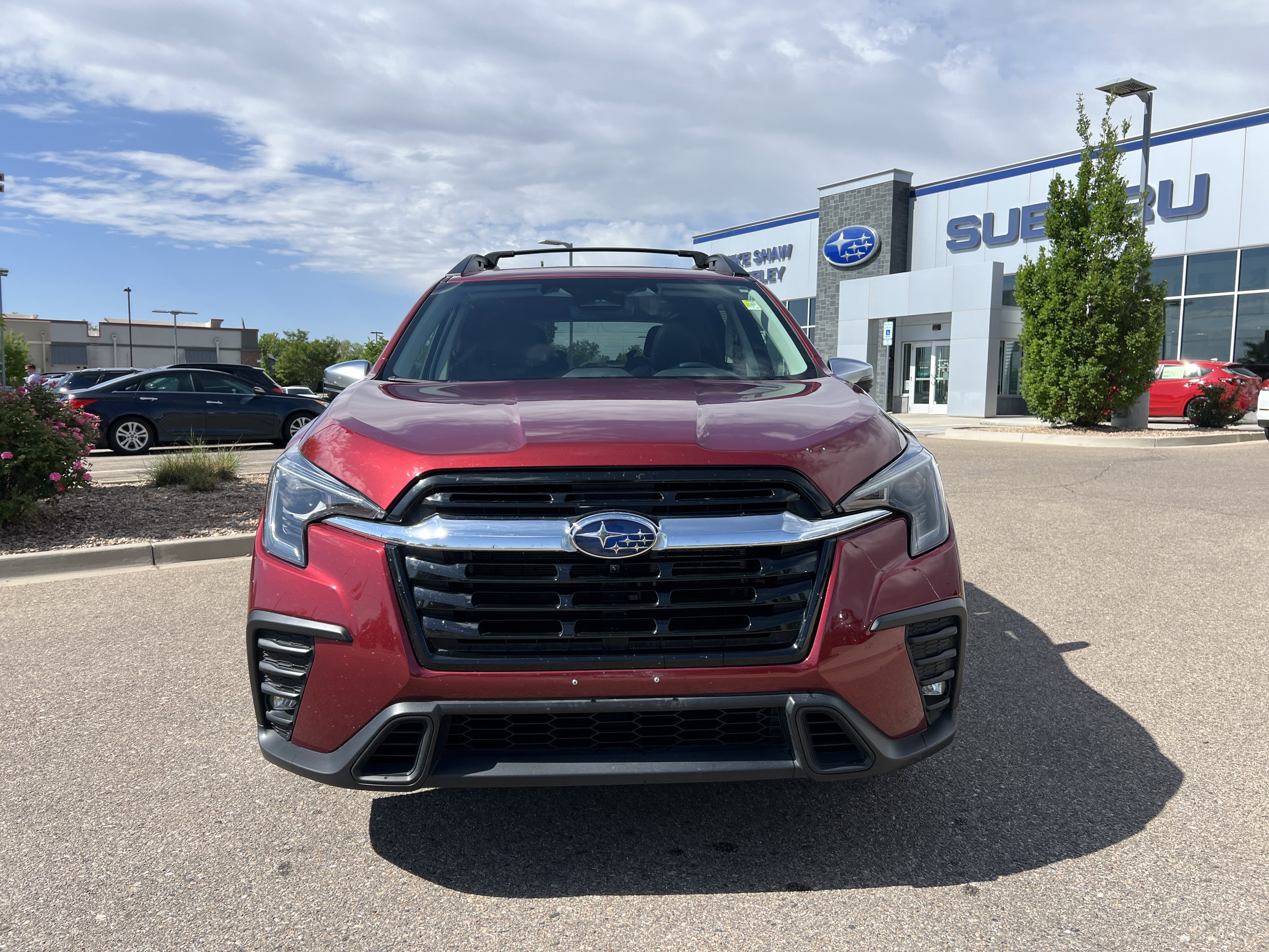 Used 2023 Subaru Ascent Limited w/ Technology Package AWD/4WD image 14