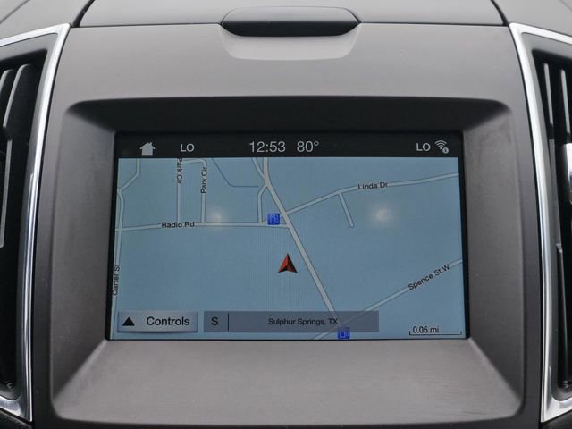 Used 2018 Ford Edge Titanium w/ Equipment Group 301A FWD image 16