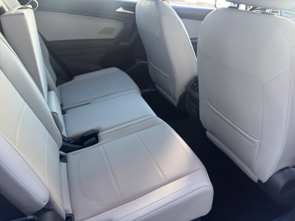 Used 2019 Volkswagen Tiguan SEL image 16
