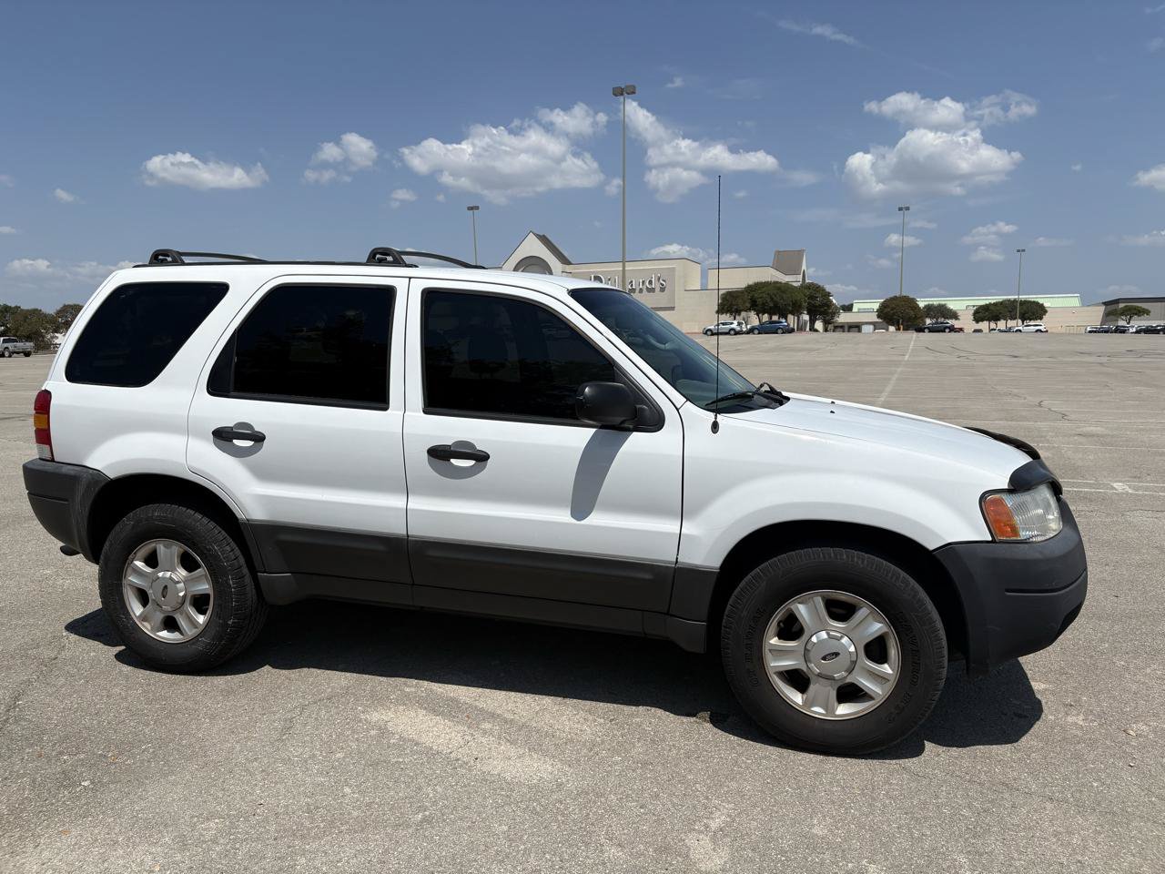 Used 2004 Ford Escape XLT FWD image 4