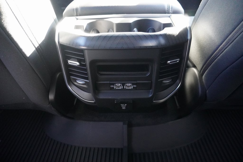 New 2026 RAM 1500 4x4 Crew Cab image 26