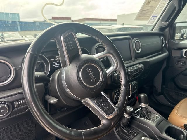 Used 2022 Jeep Wrangler Unlimited Sahara w/ LED Lighting Group AWD/4WD image 10