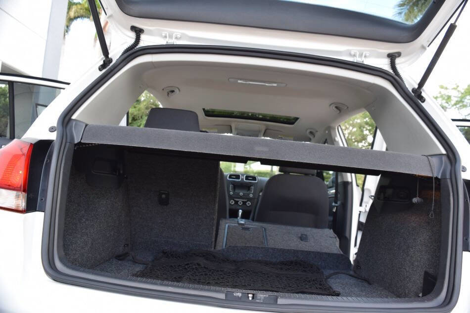 Used 2013 Volkswagen Golf TDI image 82