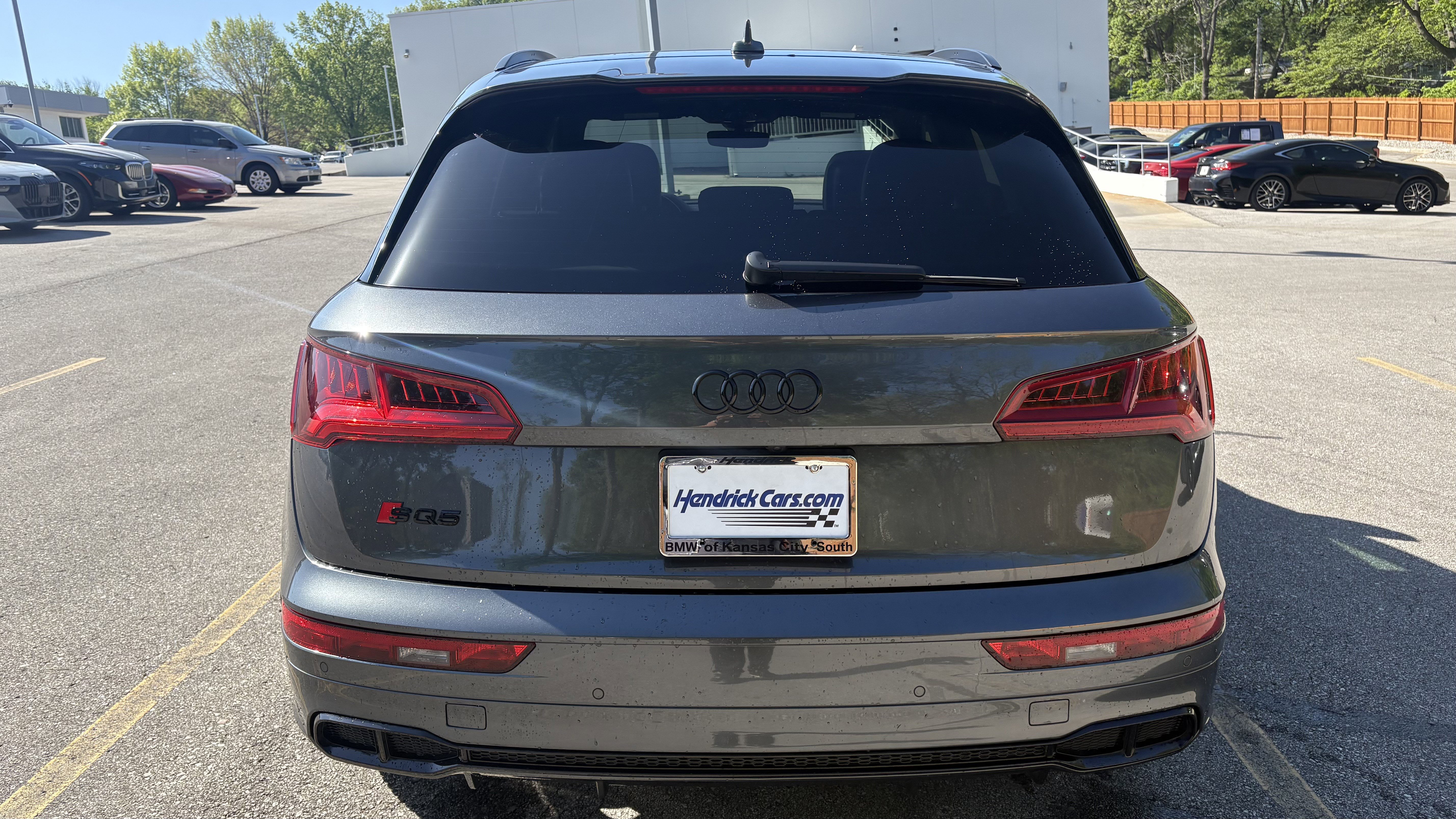 Used 2020 Audi SQ5 Premium Plus w/ Premium Plus Package image 9