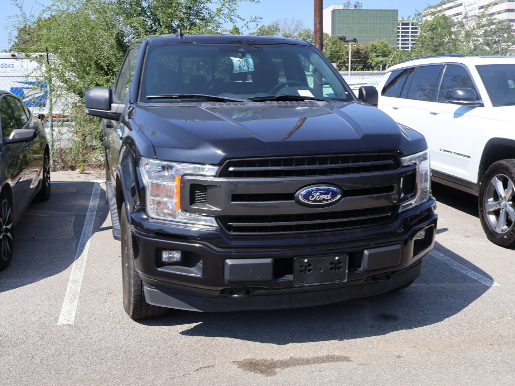 Used 2019 Ford F150 XLT w/ Equipment Group 302A Luxury AWD/4WD image 5