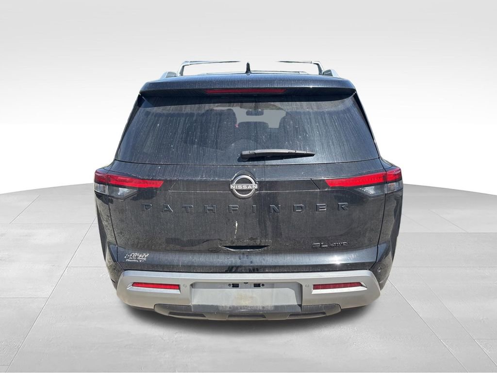Used 2022 Nissan Pathfinder SL AWD/4WD image 6