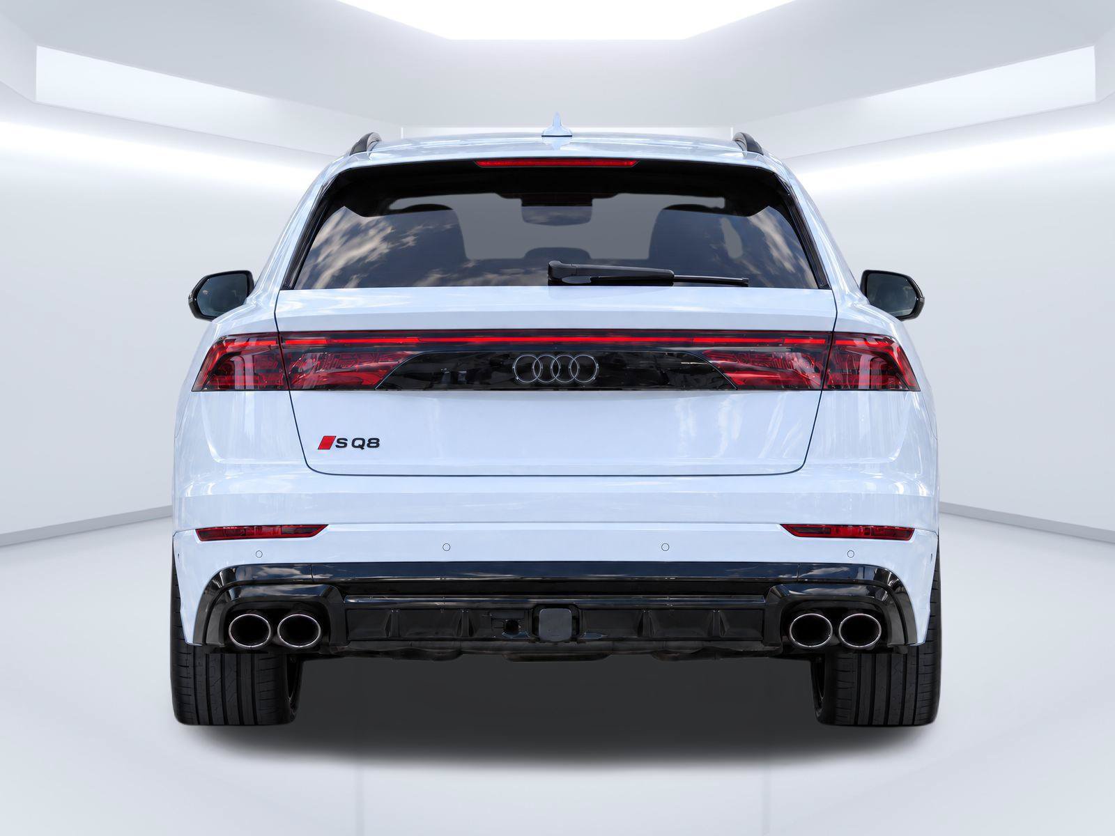 Used 2026 Audi SQ8 Premium Plus w/ S Sport Package AWD/4WD image 7