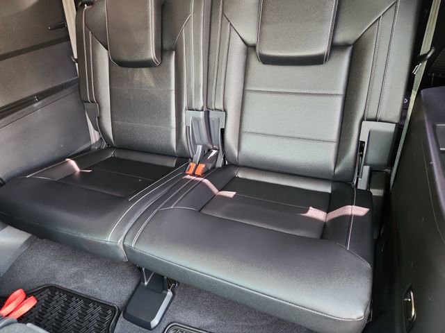 Used 2023 Volkswagen Atlas SEL R-Line AWD/4WD image 34