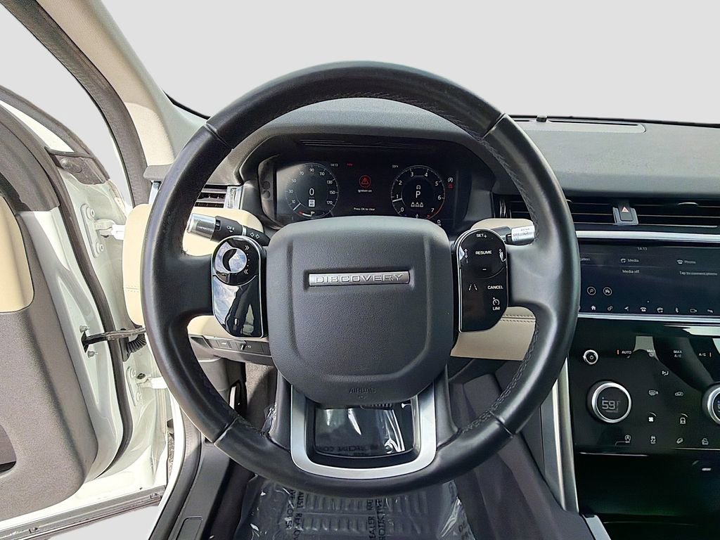 Used 2020 Land Rover Discovery Sport SE image 39