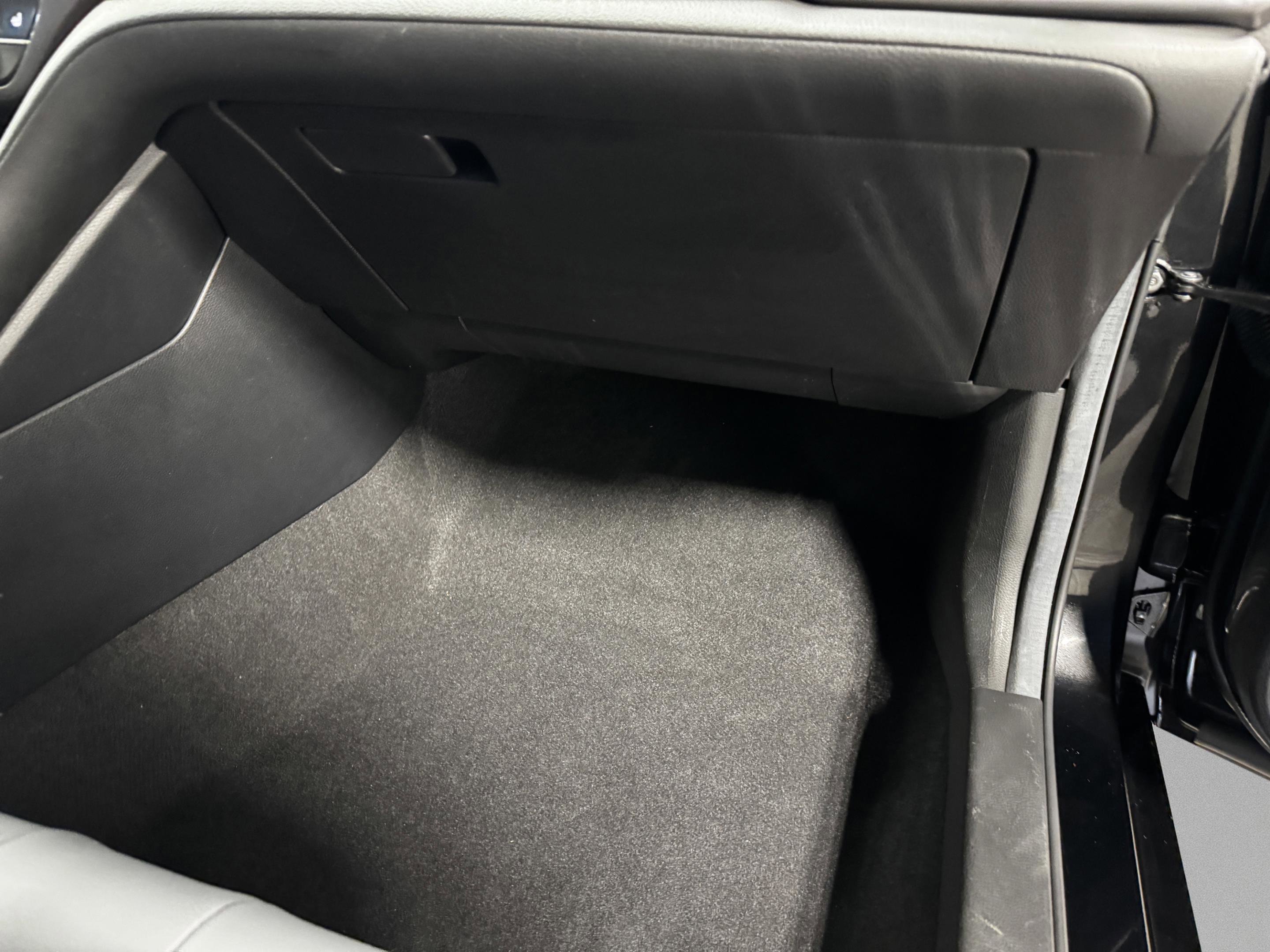 Certified 2024 Acura Integra FWD image 9