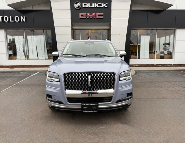 Used 2022 Lincoln Navigator L Black Label image 4