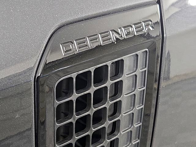 Used 2025 Land Rover Defender 110 V8 image 30