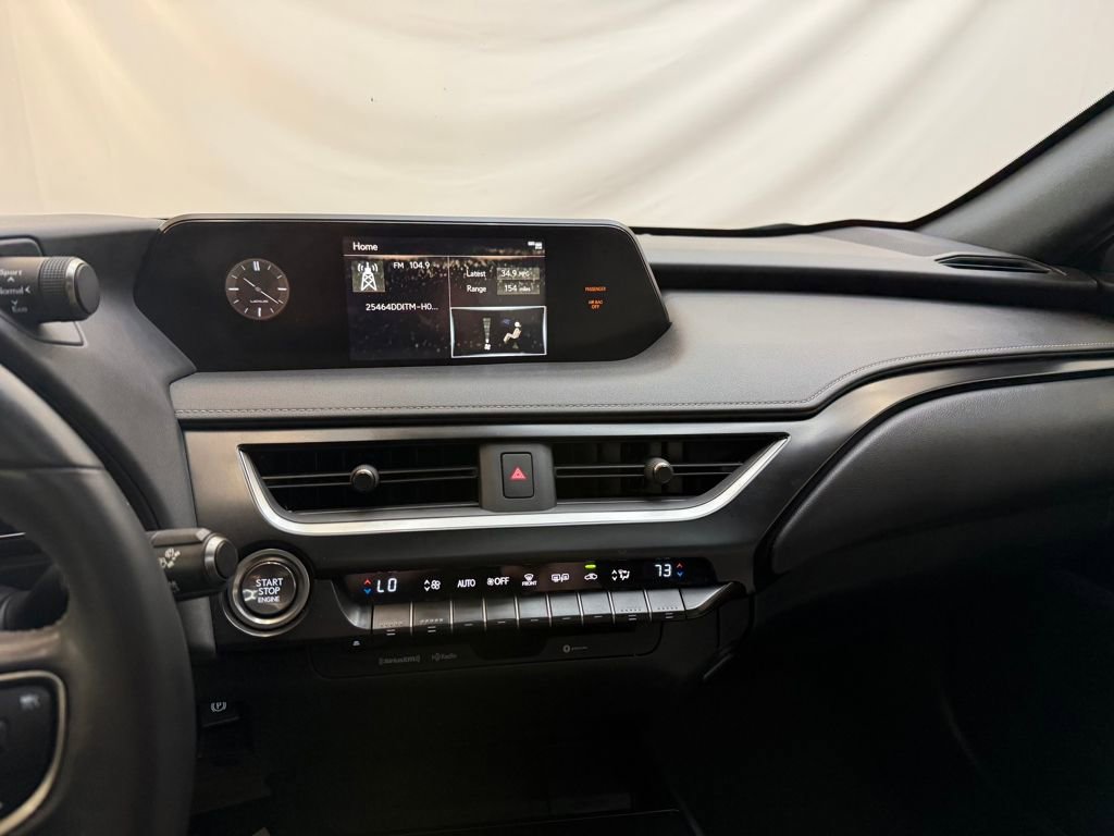 Used 2022 Lexus UX 200 w/ Accessory Package (Z2) image 13